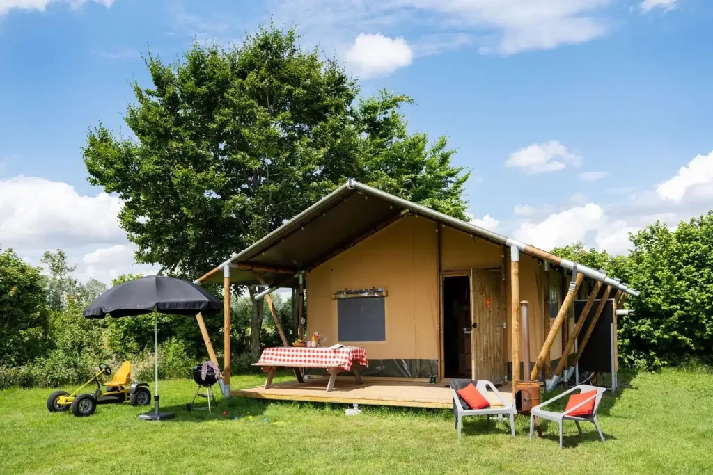 Farmcamps Tent 1