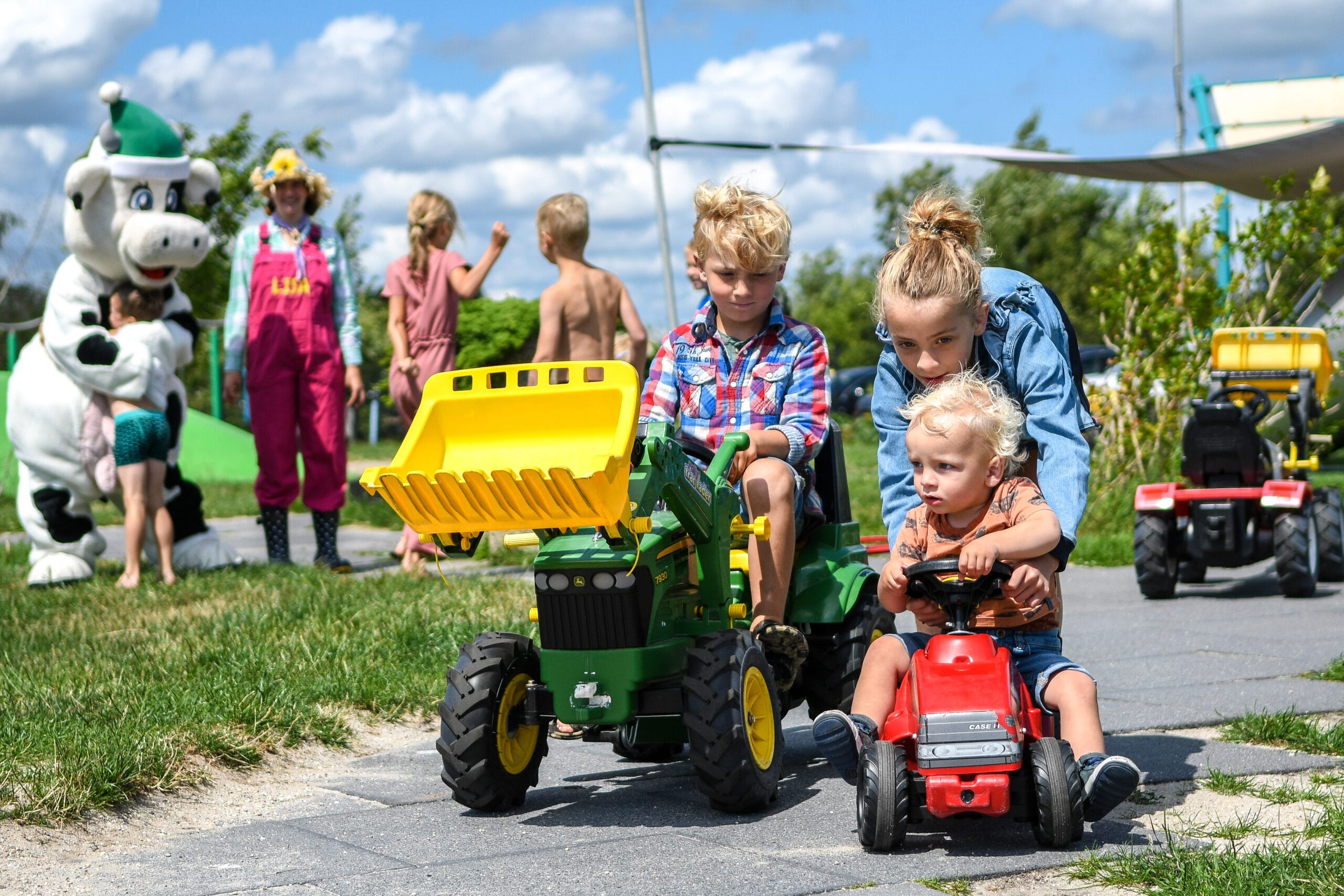 Speel en IJsboerderij De Drentse Koe