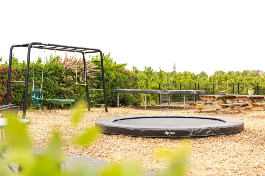 Provoost Trampolines 1 min